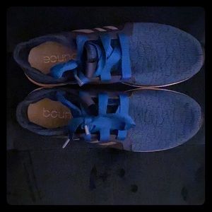 Adidas Bounce Edge Lux running shoes